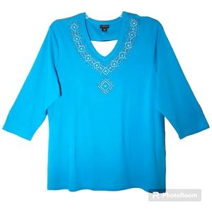 Trillogy women's plus size 3X studded collar pullover blouse. 884